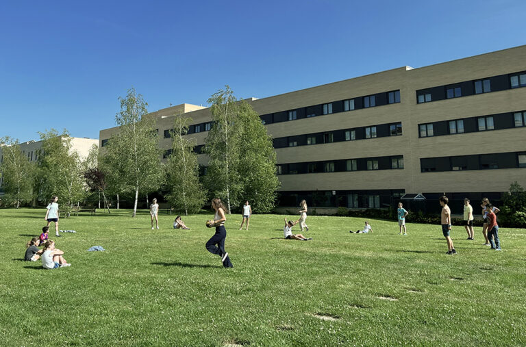 dublinschool_exterior